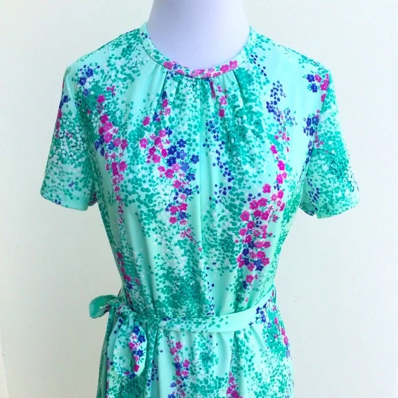 Vintage Floral Baby's Breath Dress - Picture 3 of 5